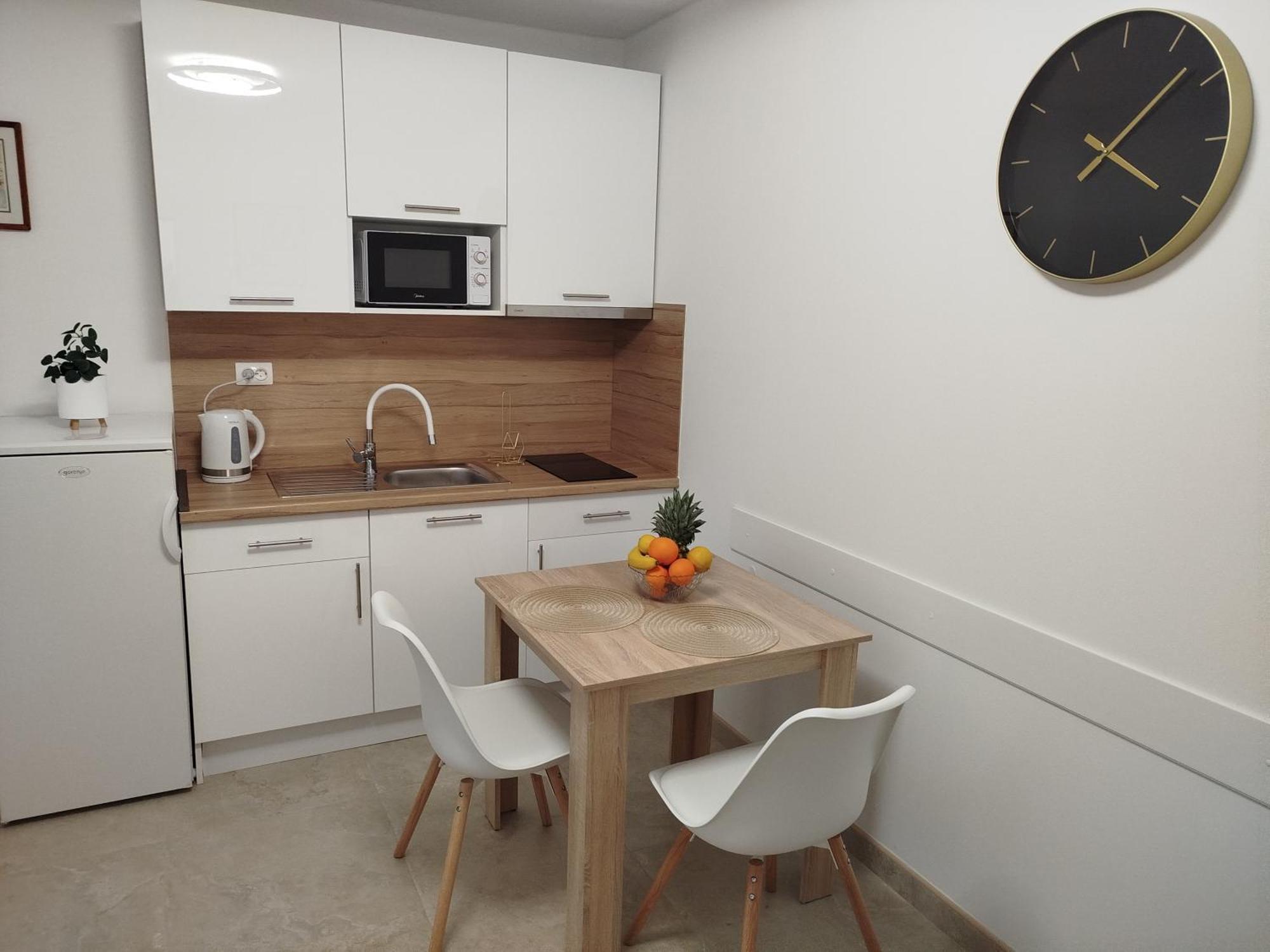 Apartmani - Sobe Cosic 内乌姆 客房 照片
